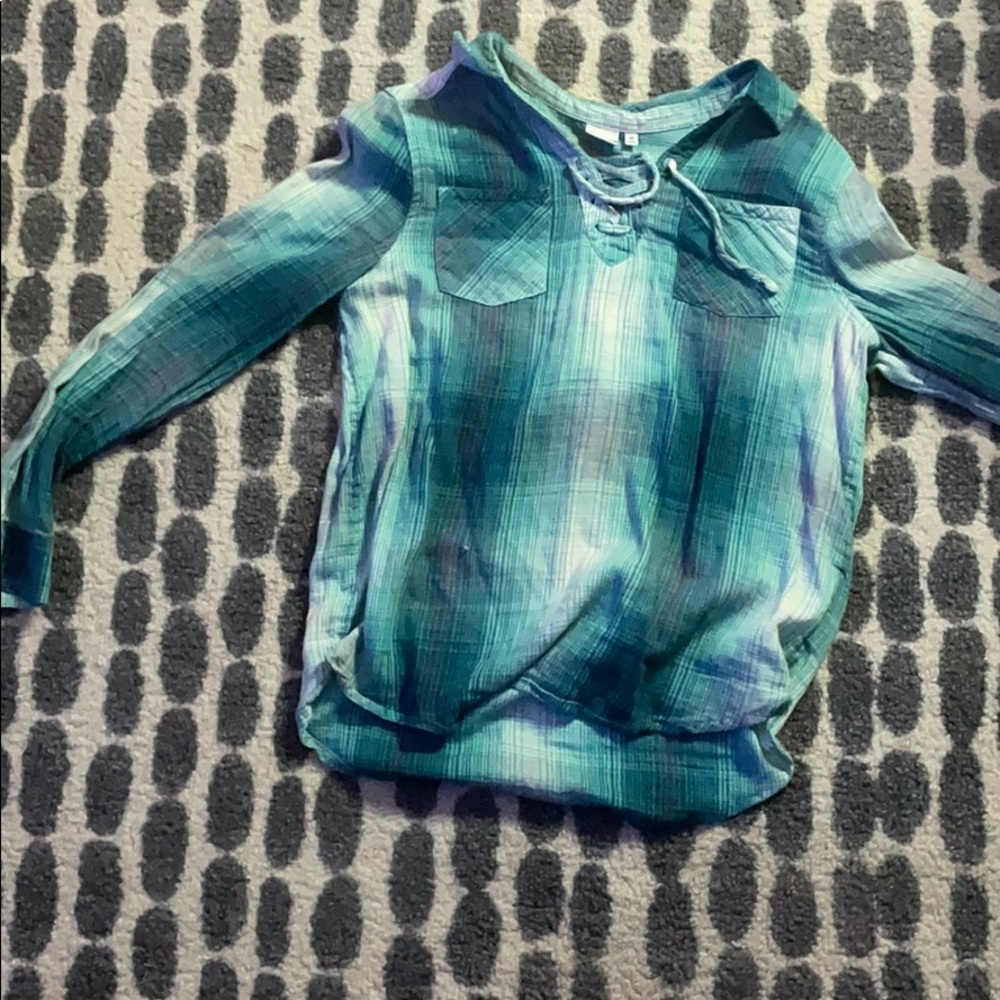 Dress shirt teal, pink, and white